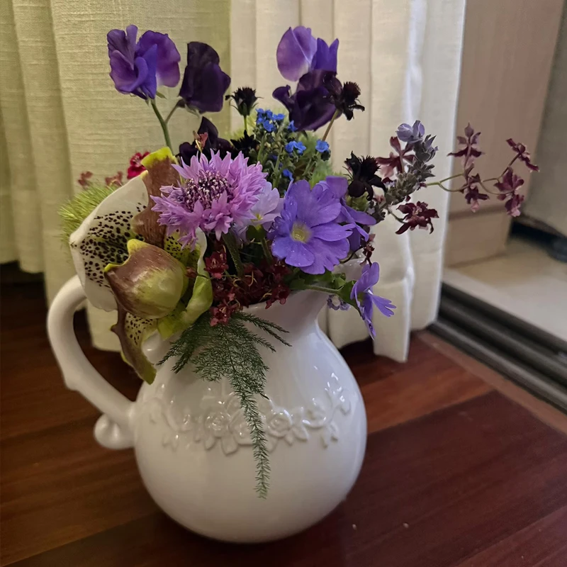 

Creative Ceramic White Kettle Shaped Vases, Household European Living Room Flower Arrangement Dining Room Table, Decor Vase, 1Pc