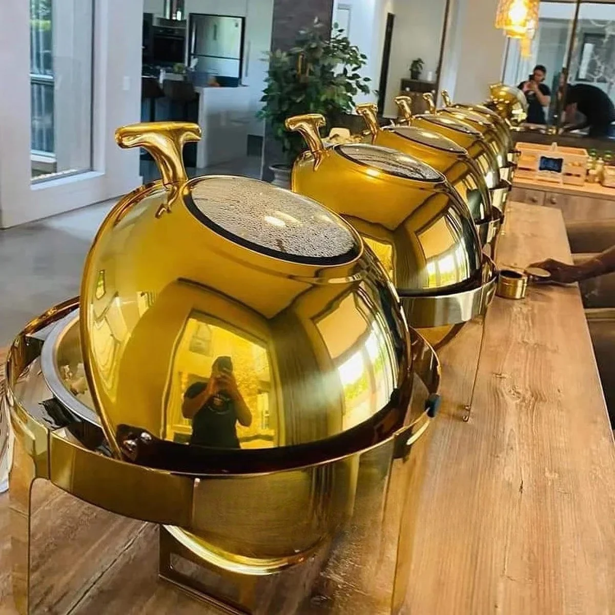 

2 packs Hotel Buffet Thermal Food Warmer Golden Food Warmer Hotel Stainless Steel 6L Round Roll Top Chafing Dishes electric