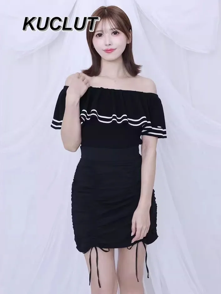 Słodka dziewczyna 2025 nowa plisowana na co dzień mała talia delikatna plisowana spódnica biodrowa jednokolorowa moda damska krótkie spódniczki lato