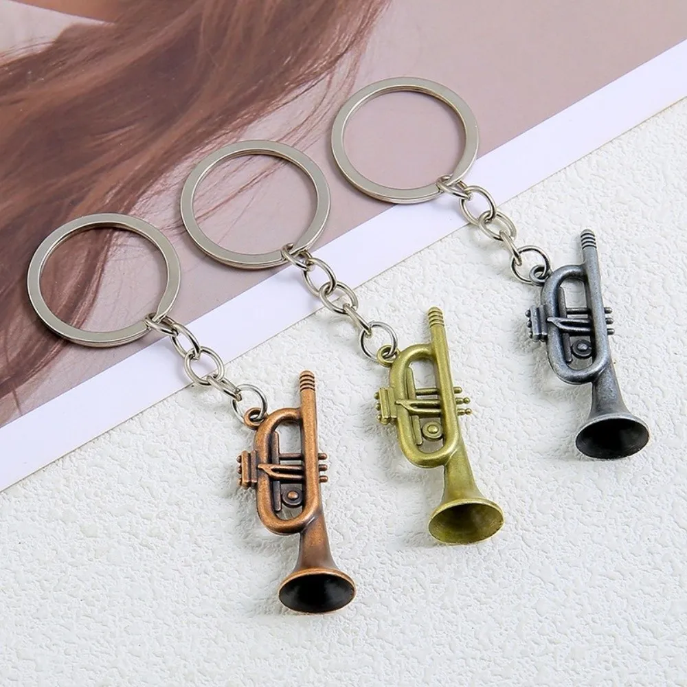 Llavero de saxofón mini retro, accesorios de regalo musical de metal, llavero de instrumento musical, trompeta, tuba, llavero para coche para amantes de la música