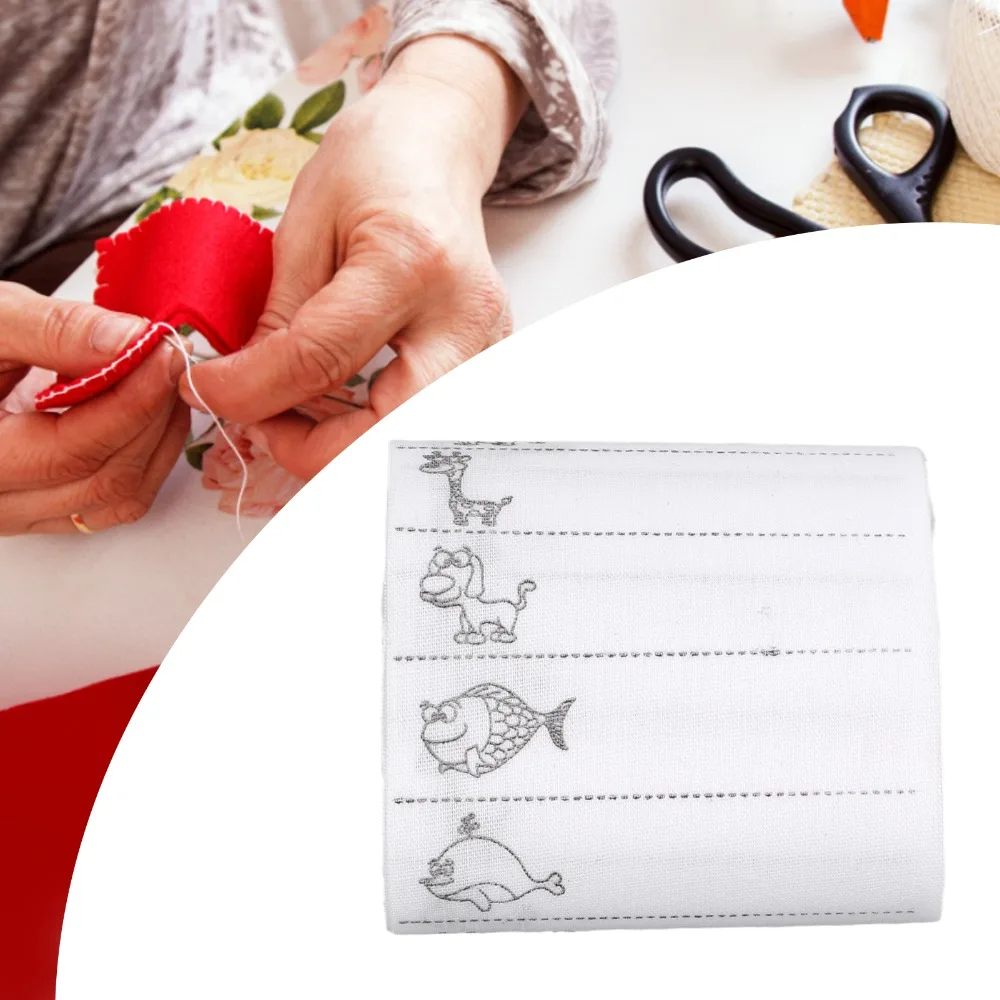 100Pcs Simple Cartoon Pattern Name Labels Wide Application DIY Mending Fabric Name Tags Garment Name Tags For School