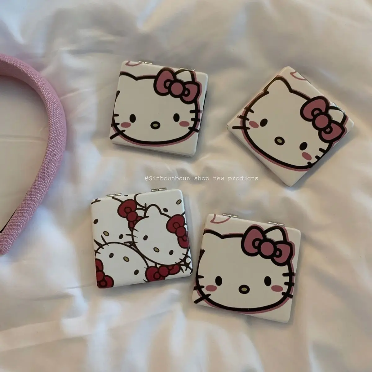 Portátil dobrável kitty espelho compacto dupla face bonito design dos desenhos animados espelho de maquiagem feminino para idades de beleza em movimento