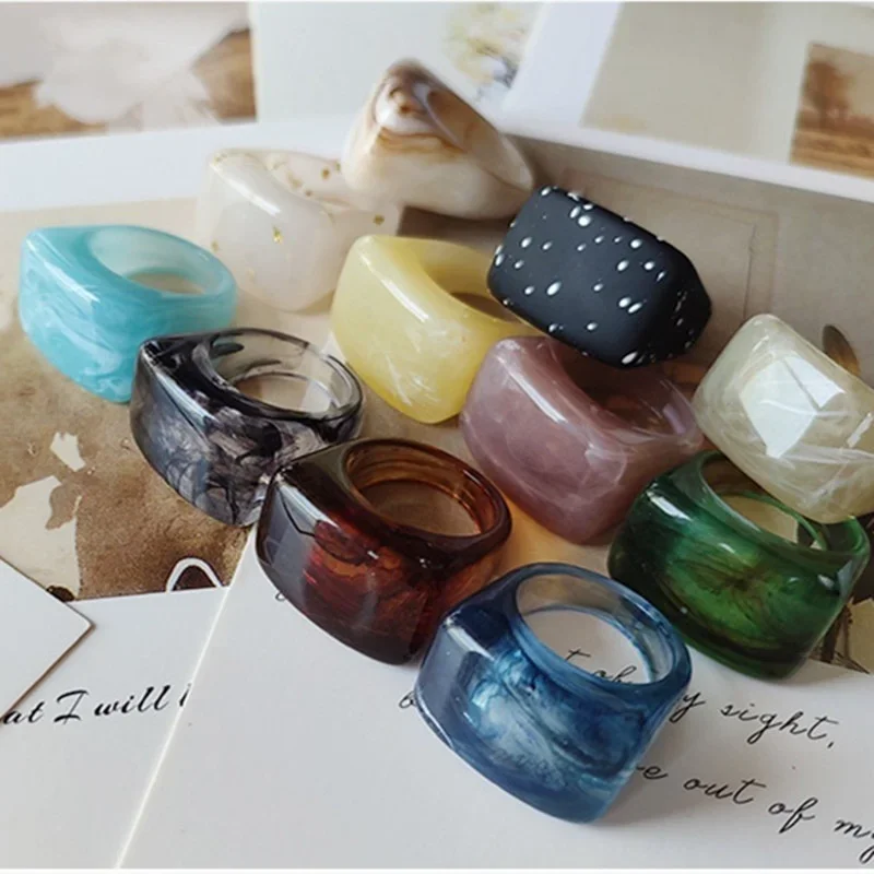 Fashion Creative Resin Acrylic Ring Vintage Simple Geometric Square Finger Rings for Women Men Jewelry