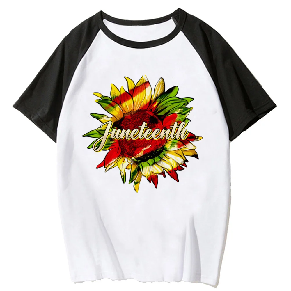 

Женская японская футболка в стиле японского аниме