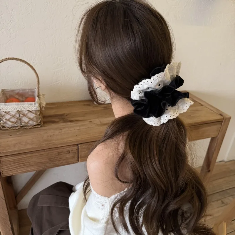 

Velvet Lace Banana Clip French Style Hair Clip Elegant Hair Claw for Women Korean Autumn Winter Hair Accessories Ins Aesthetic