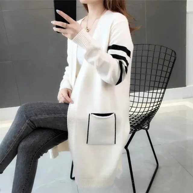 Thickened Medium to Long Sweater Cardigan for Women with a Lazy Loose Style Women's Knitted Jacket for Early Autumn 2023 Tops