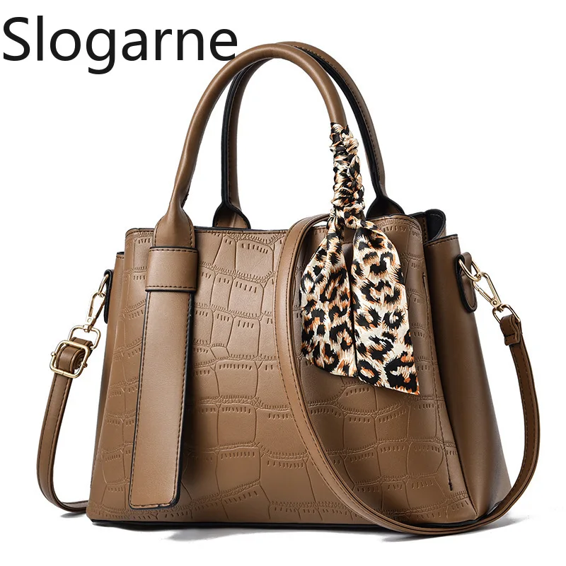Fashion Crocodile Pattern Shoulder Bag Women New High Capacity Crossbody Bag Luxury Brand Designer Handbags Commuting Tote Bag