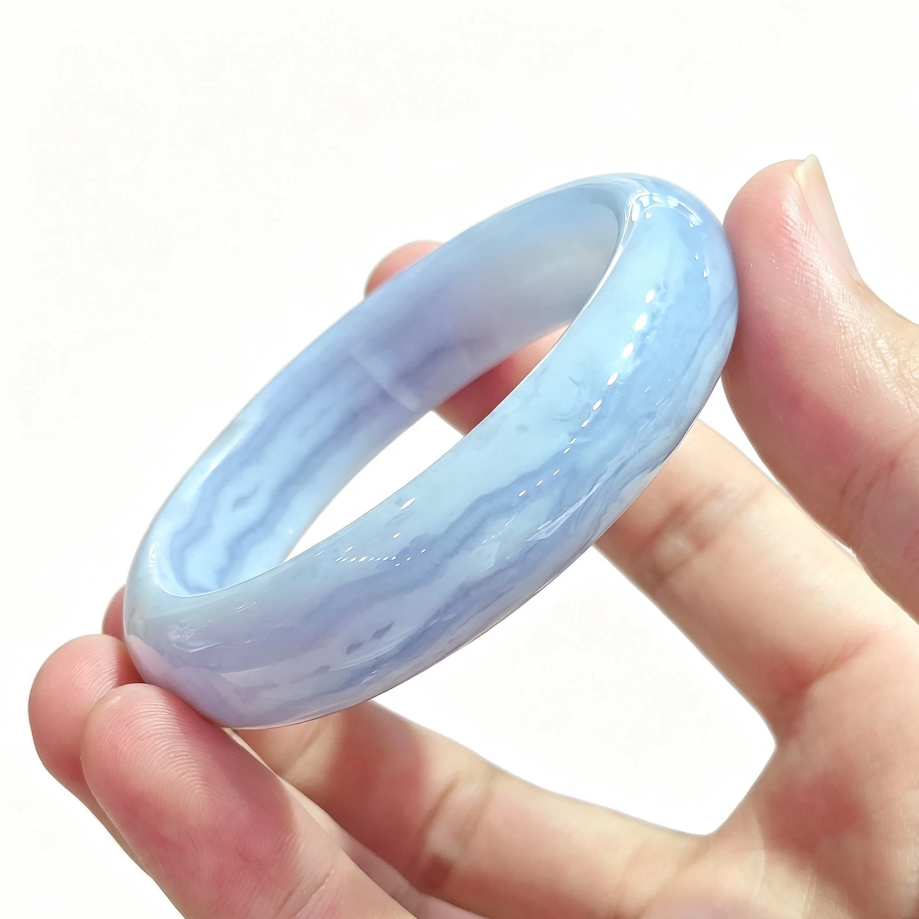 bracelet-jonc-en-agate-bleue-naturelle-pierre-precieuse-a-bandes-bleu-clair-bracelet-jonc-massif-bracelet-en-agate-superpose-bijoux-pour-femmes-cadeau-1-piece