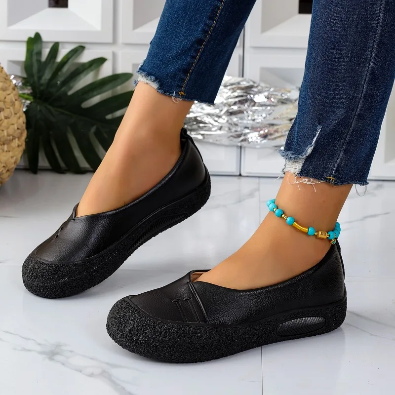 صيف جديد إمرأة أحذية مسطحة أحذية بدون كعب على الموضة ماركة الصنادل 2025 أحذية رياضية غير رسمية الاتجاه المشي دافئ الضحلة أحذية رياضية امرأة #5