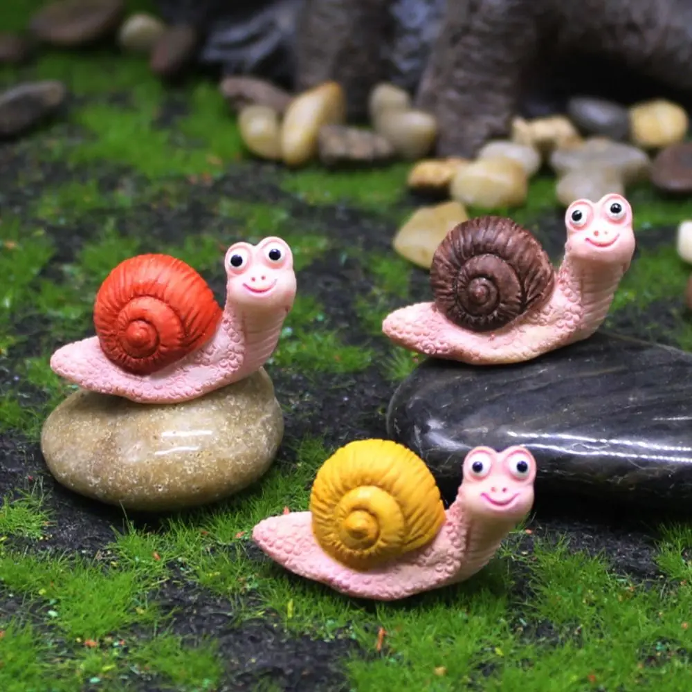 1Pcs Cute Mini Resin Snail Miniature Figurine Fairy Garden Home Decoration Micro Terrarium Landscape Ornament