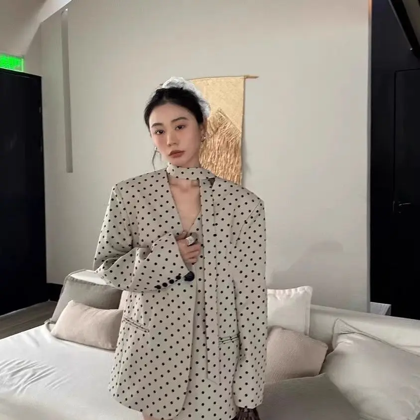 

Polka Dot Suit Jacket with Style Design Fashion Retro Spring Autumn Commuting Style V-neck Blazer for Women