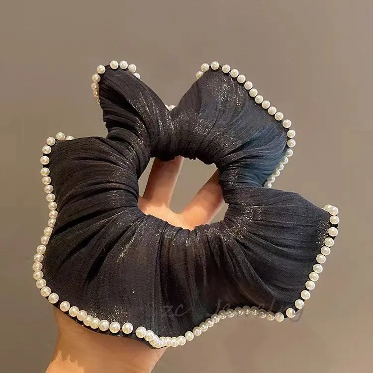 Retro Satin Pearl Pleated Oversized Scrunchie Headdress 2024 Autunn Winter Luxury Temperament Women Hair Band Hair Accessories