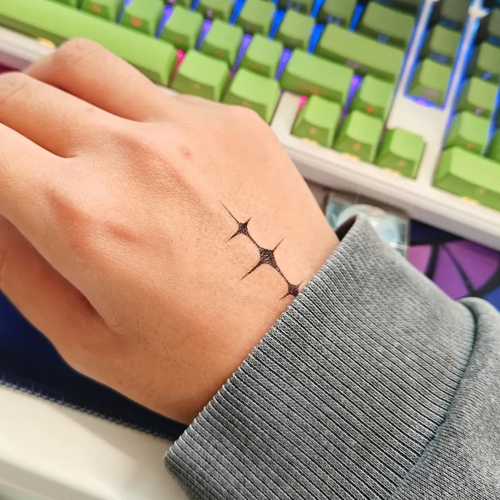 Jogo Wuthering Waves LYNAE MORNYE Cosplay Tatuagem Falsa Tatuagem Cicatriz Negra Adesivo Temporário Papel Arte Corporal Halloween Party Prop