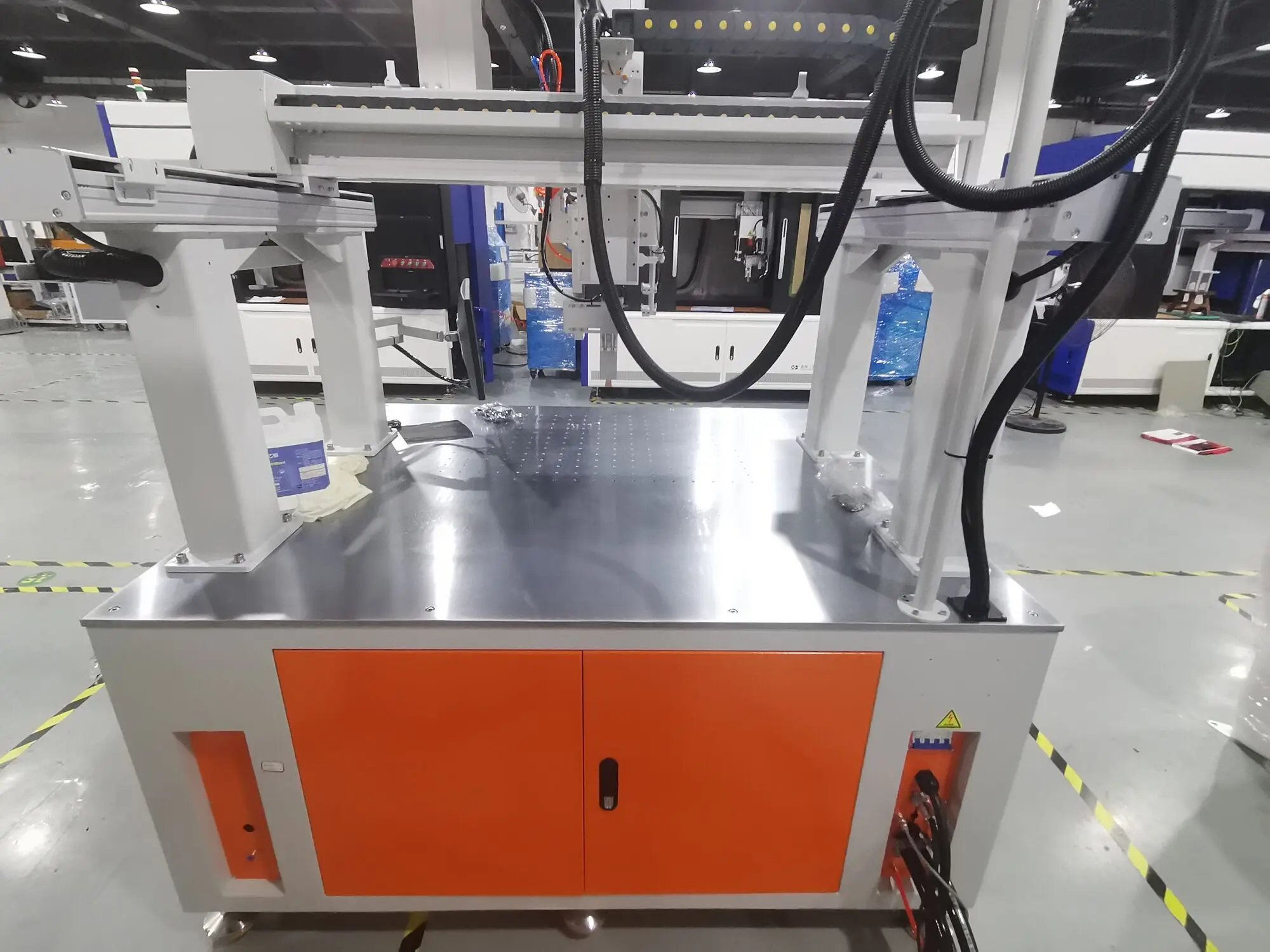 1500W-6000W Gao CNC Automatic Welding Hine With Fiber Laser Generator