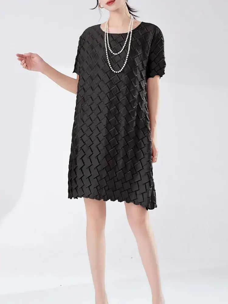 

Solid Colour Evening Party Luxury New 2025 Fashion Casual Versatile Miyake Pleated Round Neck Short Sleeve Midi Nicole Design