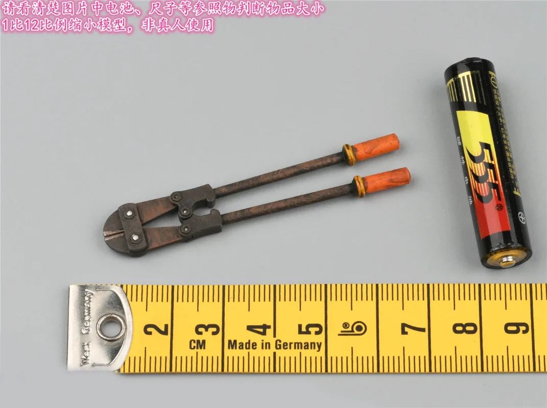 P4-15 1/12 Scale Soldier PES025 Pliers Model For Figure Doll