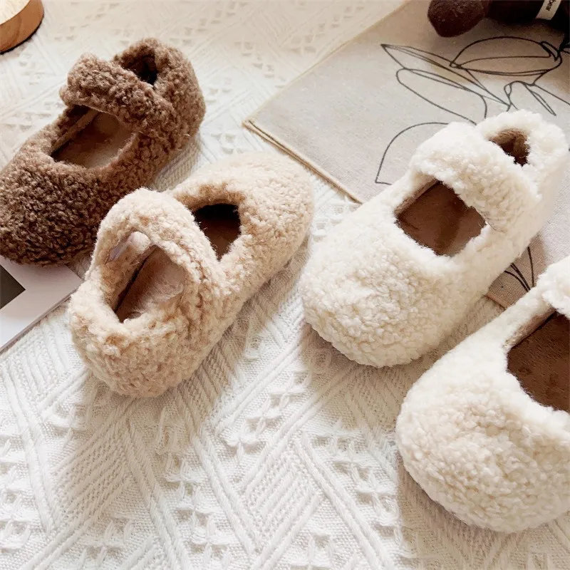 2026 New Winter Outdoor Thermal Shoes Girl Fluffy Princess School Shoes Leisure Shallow Kids Fur mary jane sneaker