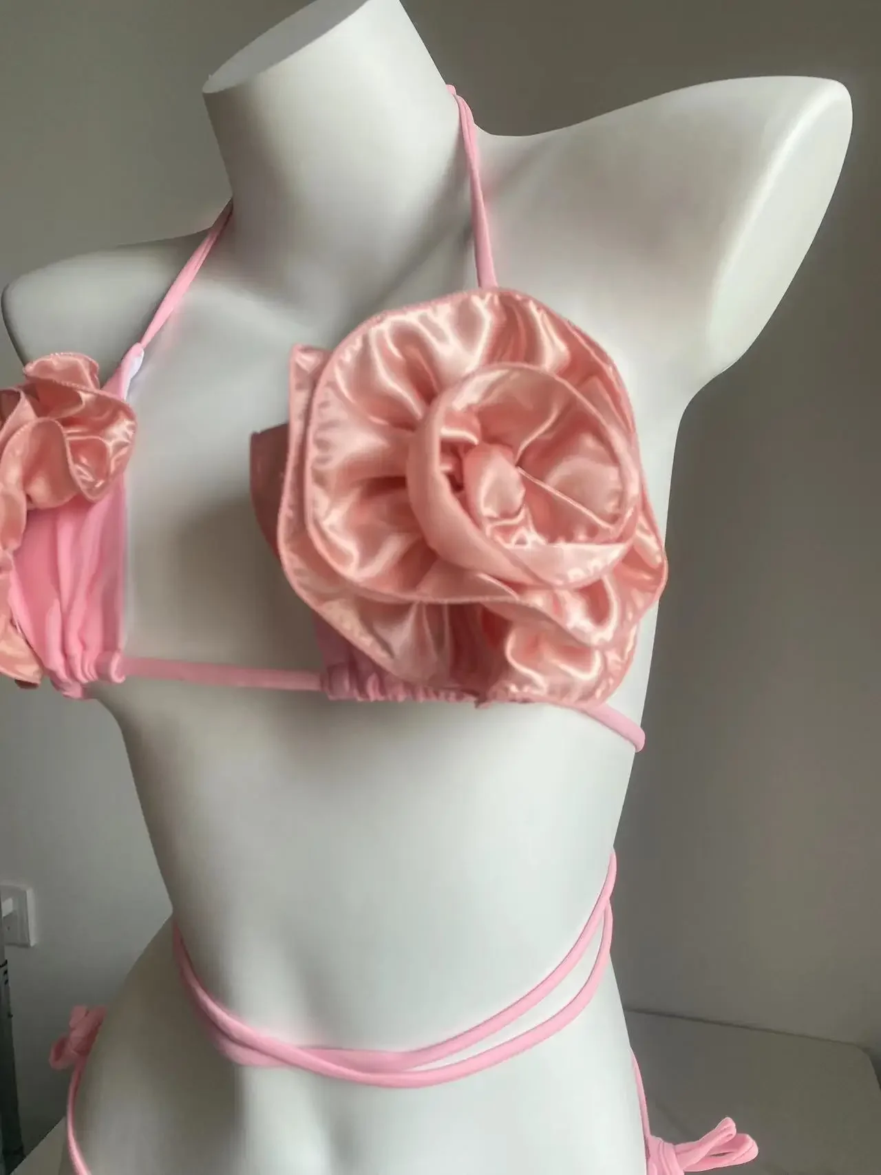 Sexy 3d Bloem Bloemenstring Halter Micro Thong Bikini 'S Set Badpak Vrouwen Badmode Zwemkleding Badpak Badpak Bikini 2024 Mujer