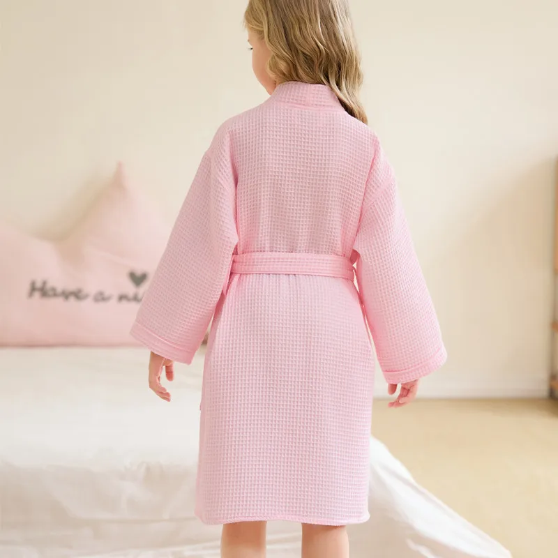 Sommer-Kinder-Bademantel aus Baumwolle mit Waffelmuster, Weicher Saugfähiger Kimono-Bademantel mit Gürtel für Jungen und Mädchen, Nach dem Bad, Spa, als Schlafanzug – Detail 6