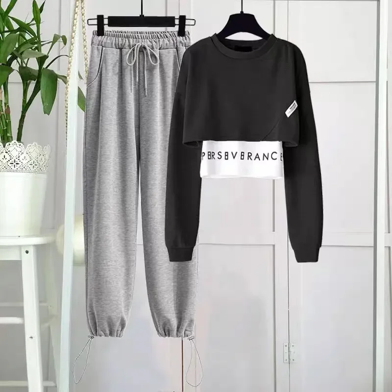 

Street Set Women's 2025 Spring and Autumn Fashion Short Fake Two-piece Sweatshirt Sports Casual Pants Two-piece Set
