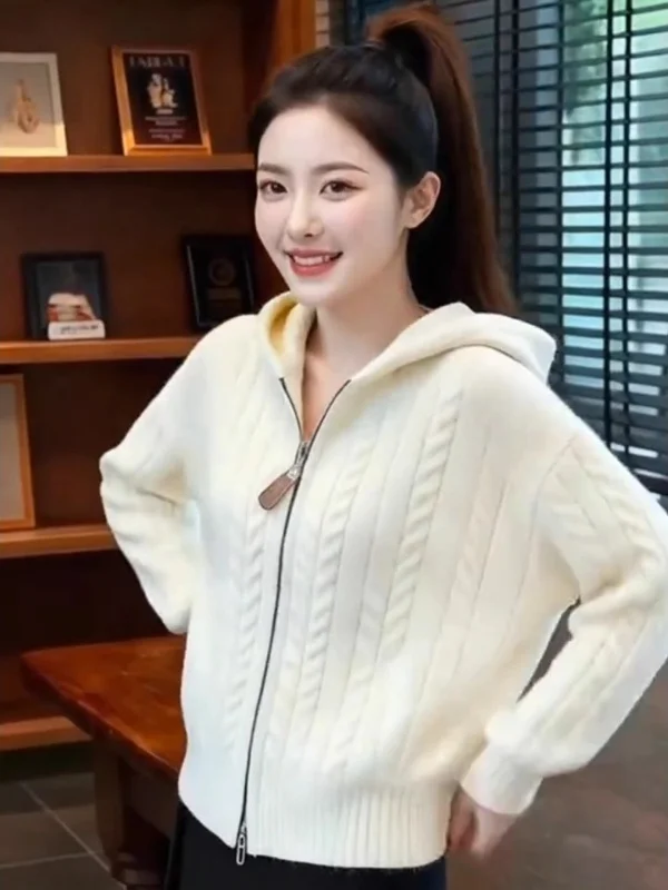 

Korean Sle Women's Knitted Hat Sweater Design Sensation Meticulous Top Faionable Autumn Winter New Arrival Warmth