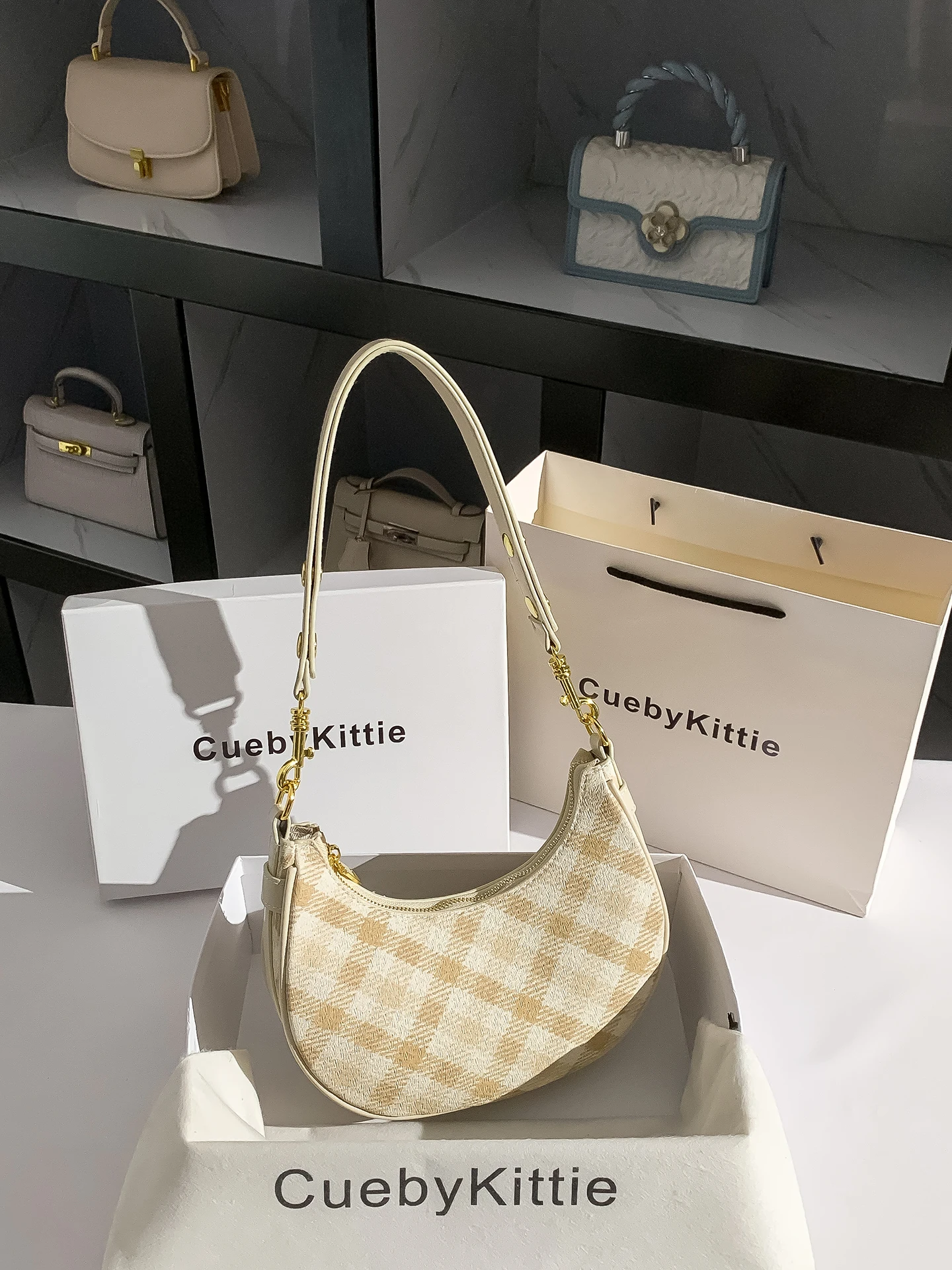 sac-a-bandouliere-elegant-et-decontracte-pour-femme-cueby-kittie-imprime-ecossais-de-luxe-nouvelle-collection-2026