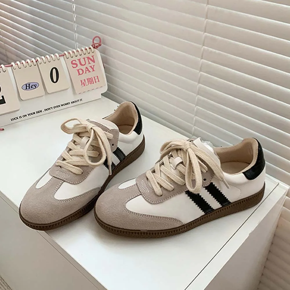 

De Xun Women's Shoes 2025 New Summer breathable soft-soled non-tiring running nurse board shoes