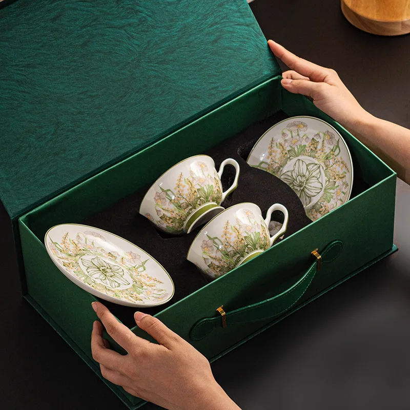 

Фиолетовый цветок, керамика, посуда, кофейная чашка, тарелка, кружка, европейская чашка для послеобеденного чая и блюдце, набор, подарочная коробка, индивидуальный стиль