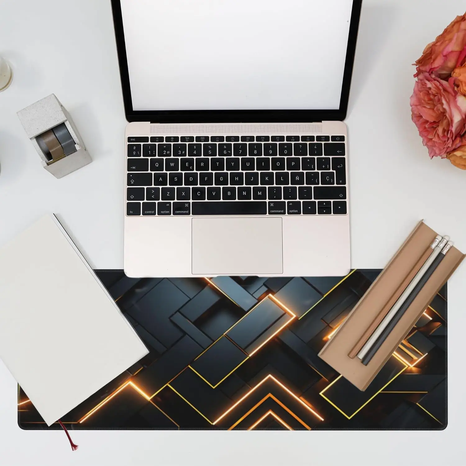 Golden Lines Technology Texture Gaming Mouse Mat Extended Computer Mouse Pad with Non-Slip Base and Stitched Edge 31.5x11.8 Inch