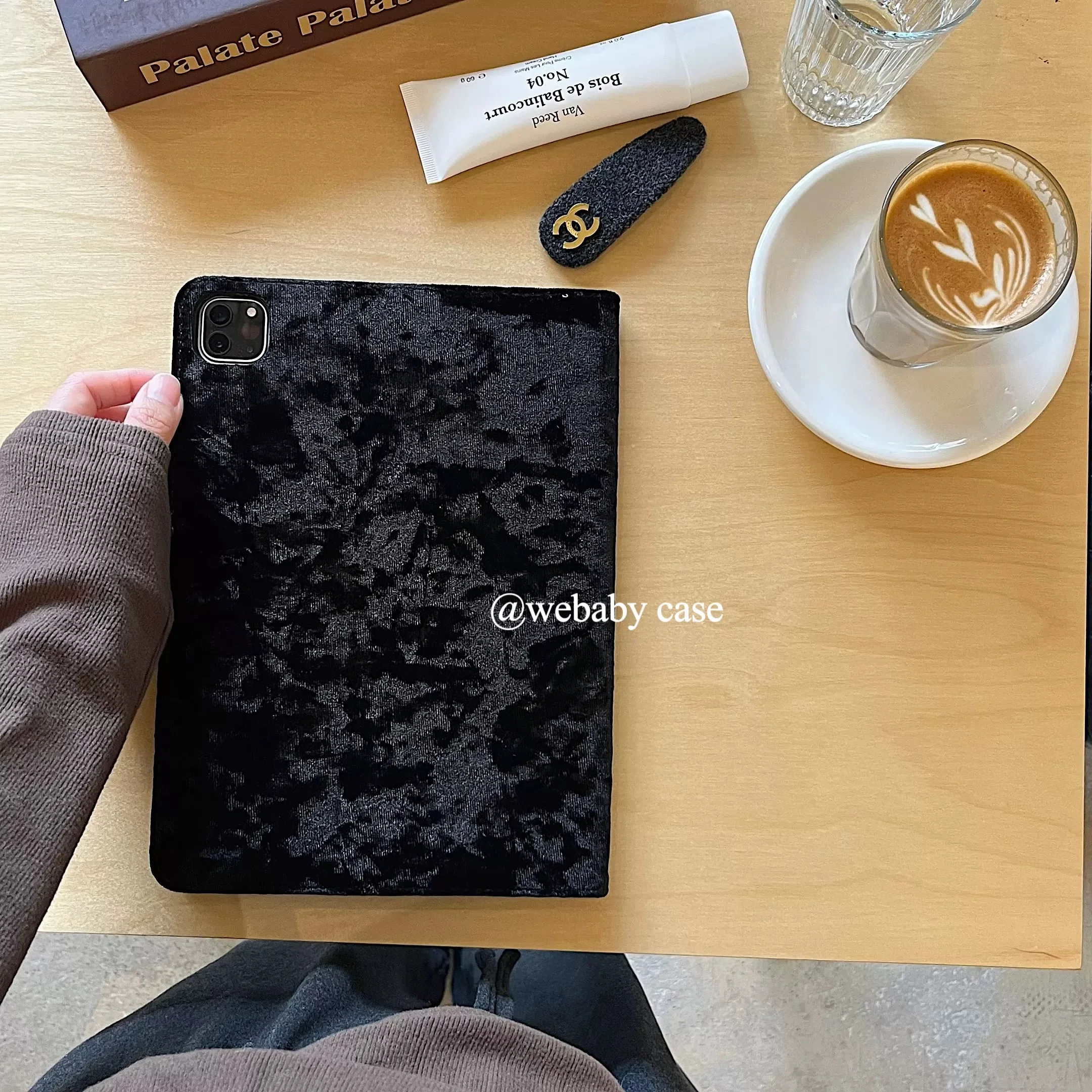 Gold velvet flat panel case, suitable for iPad flip book-style protective cover anti-fall case