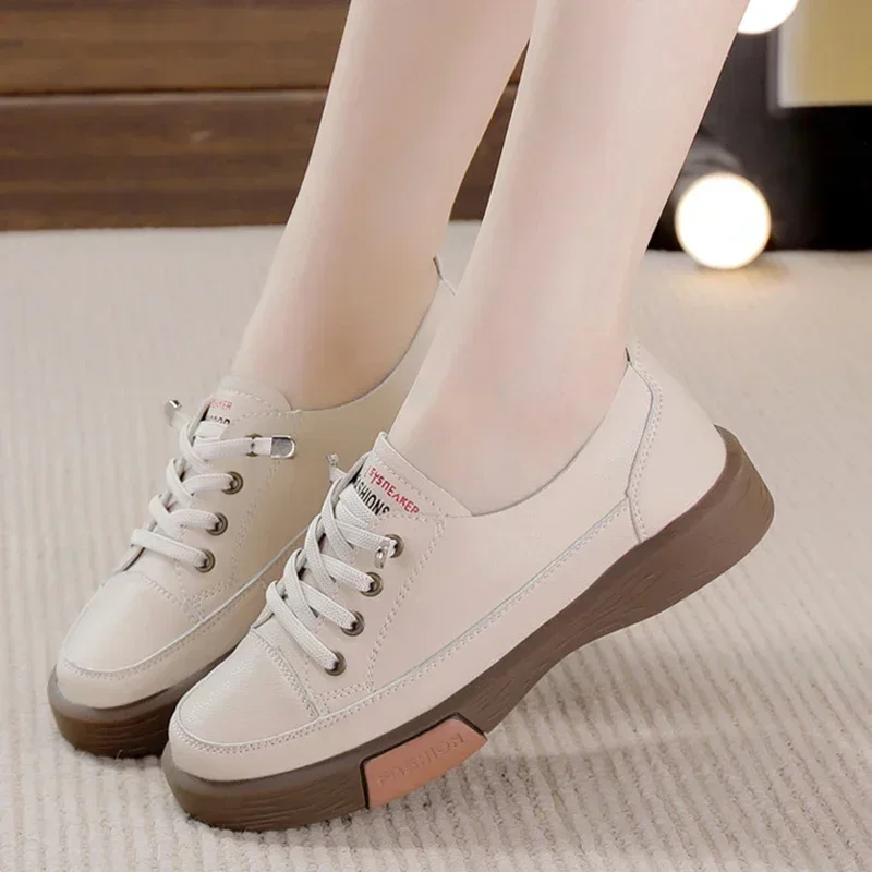 Fashion Student Korean Version Women Low-top Flat Casual Sneakers Corium Ladies Non-slip Wear-resistant Large Size Flat Shoes