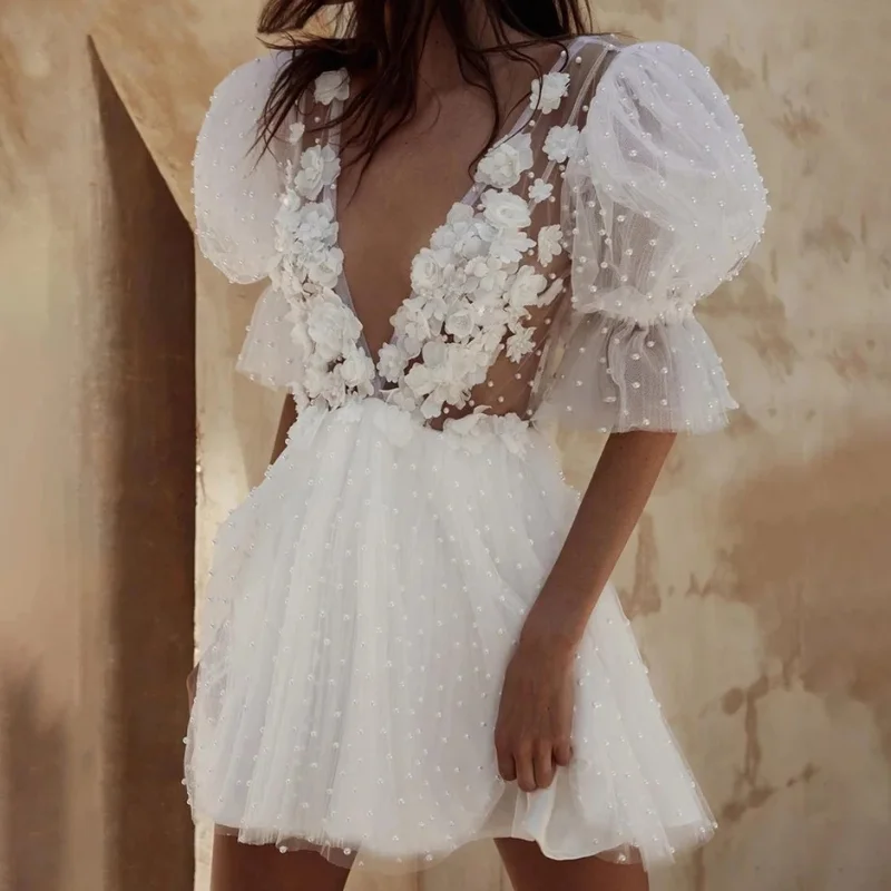 

Женское Короткое свадебное платье с жемчужинами, V-образным вырезом и полурукавами