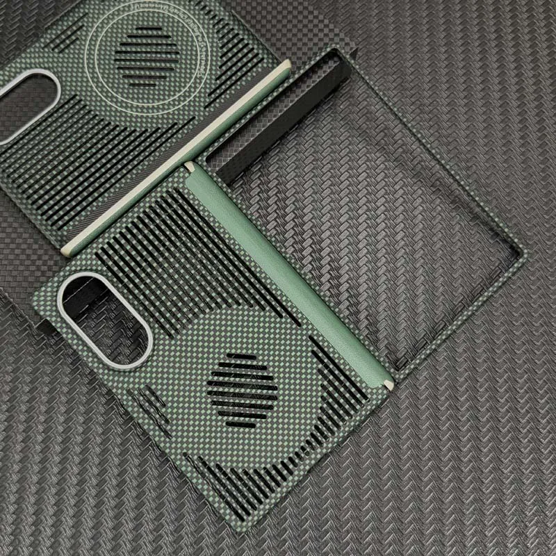 New Hollowed-Out Aramid Kevlar Magnetic Case for Samsung Galaxy Z Fold8 Carbon Fiber for Magsafe Cover for Galaxy Z Fold8 Wide