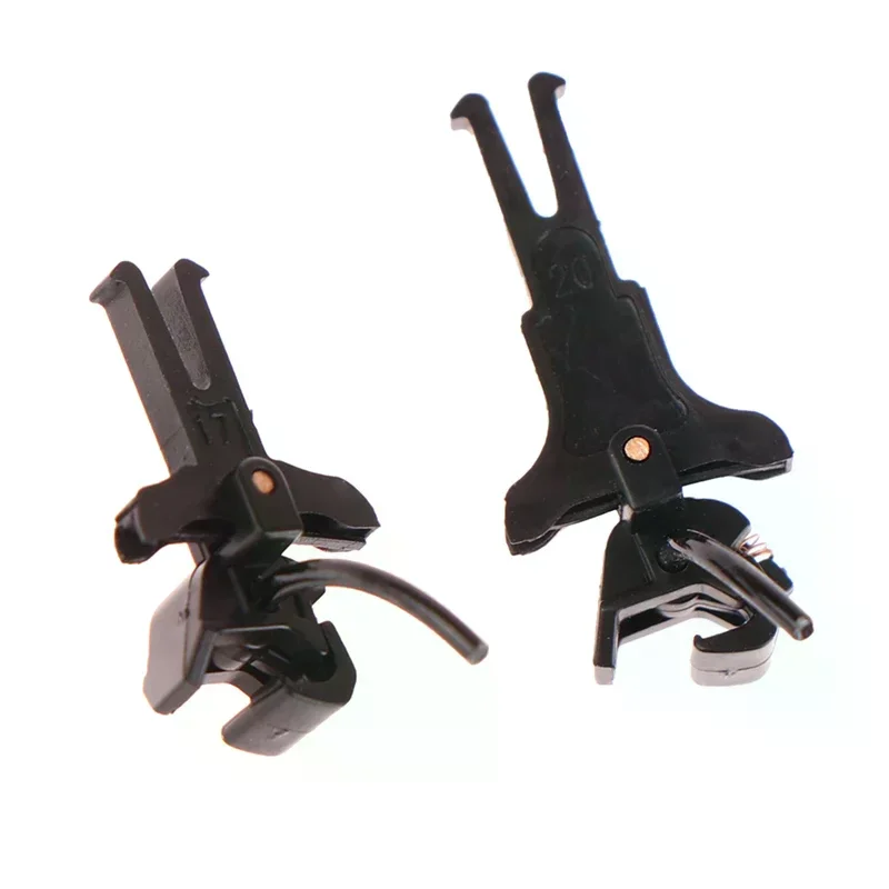 ตัวเชื่อมต่อรถไฟพลาสติกขนาด 1:87 เหมาะสำหรับรถไฟยุโรป มี 2 ขนาดให้เลือก สำหรับงาน DIY ทำโมเดล