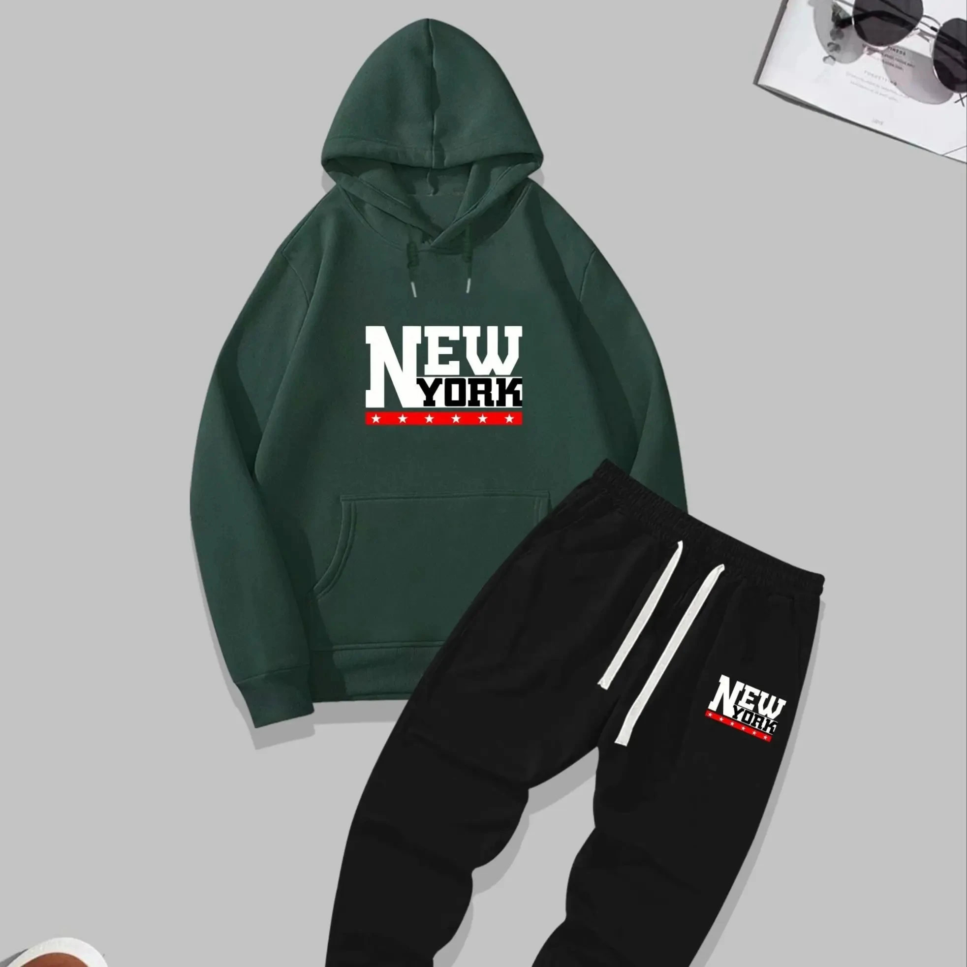 الرجال الخريف/الشتاء عارضة الدافئة نيويورك إلكتروني نمط مطبوعة فضفاضة سميكة المخملية هوديي + السراويل الرياضية مجموعة