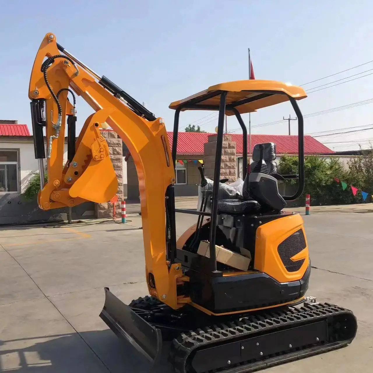 

Customized EPA Mini Bagger Farm with 2.2-ton Mini Excavator Pelle Kubota Crawler Mini Excavator Price Small digger with cabin