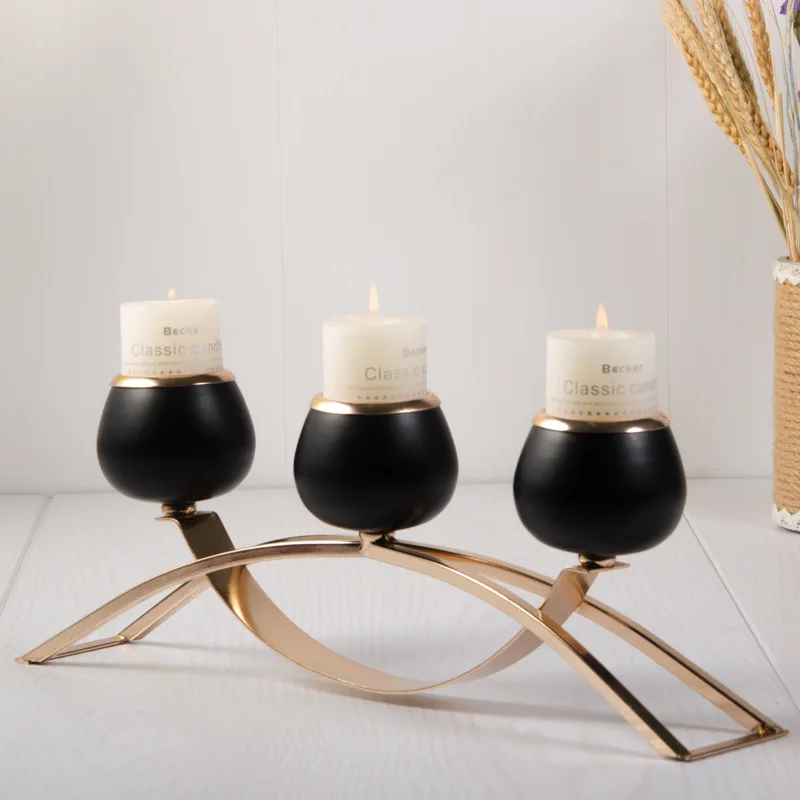 Europe 3 Arm Metal Candelabra Black Gold Stand Candle Stand For Home Decoration