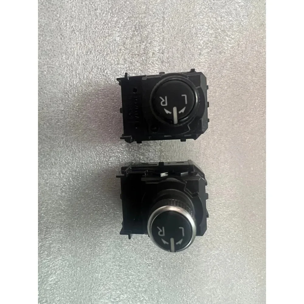 For Toyota 2020 Corolla Levin Avalon Camry Crown RAV4 Rearview Mirror Adjustment Switch Folding Switch