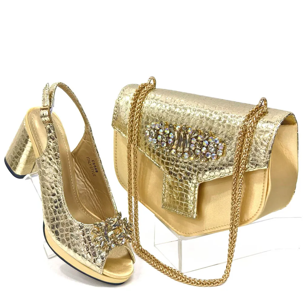 Italian Design New Trend Beige Golden Satin with Line Texture Exquisite Metal Buckle Decor Women's Banquet Shoes And Bag Set