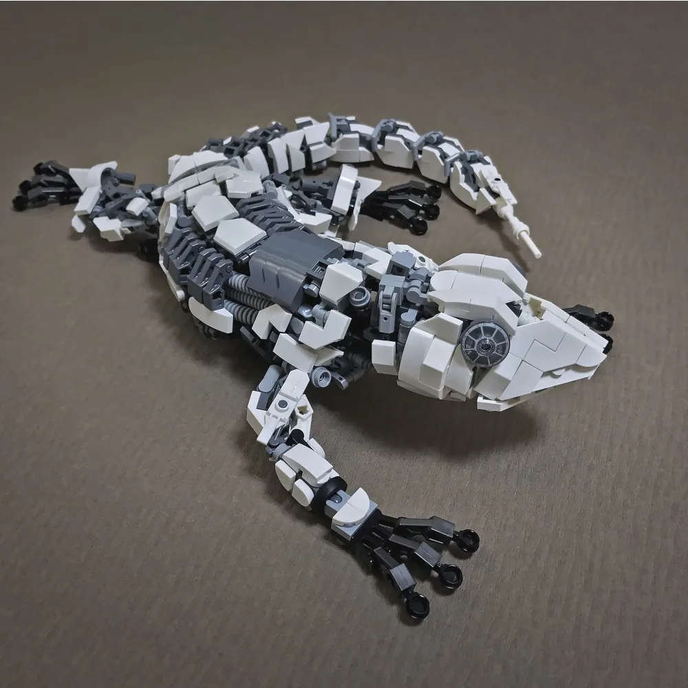 MOC Mecha Gecko-10 Movable Lizard Model Building Blocks Reptiles Mechanical Fire Salamander Toys Educational Bricks Kids Gift