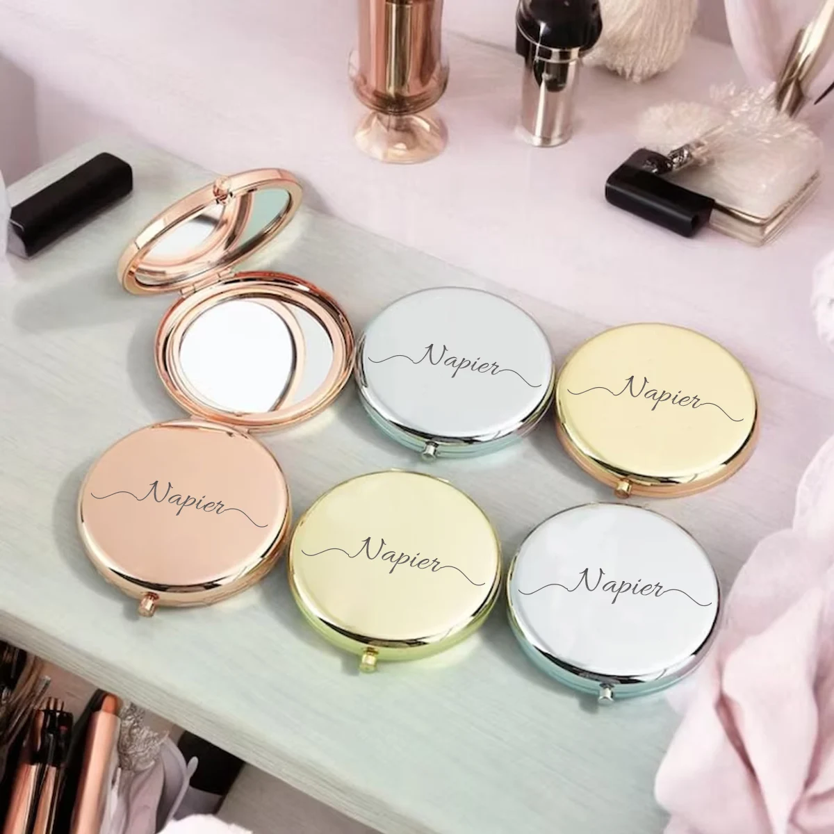 1pc Lovely Napier example Custom Text Fold Mirror Pocket Mirror Folding Mirror Wedding Guest Gifts view 2