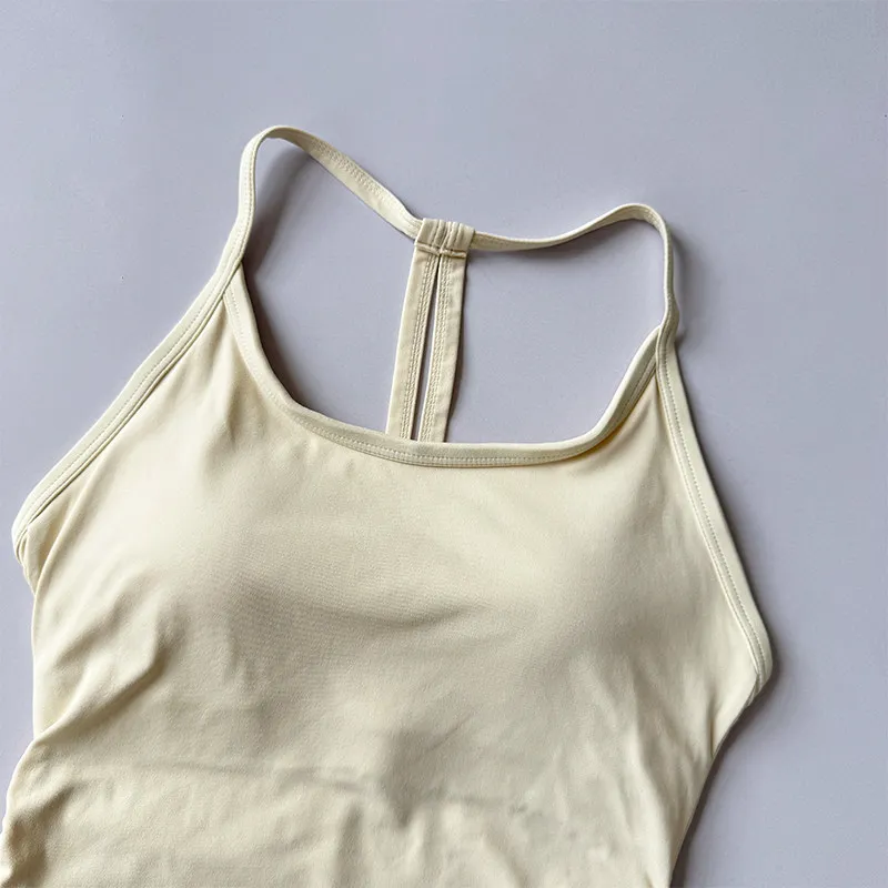 2-teiliges Nude High-Waisted Butt-Lifting Yoga-Set: Fitness-Cropped-Leggings, Sport-BH, stoßfestes Trainings-Oberteil und -Unterteil. – Detail 23