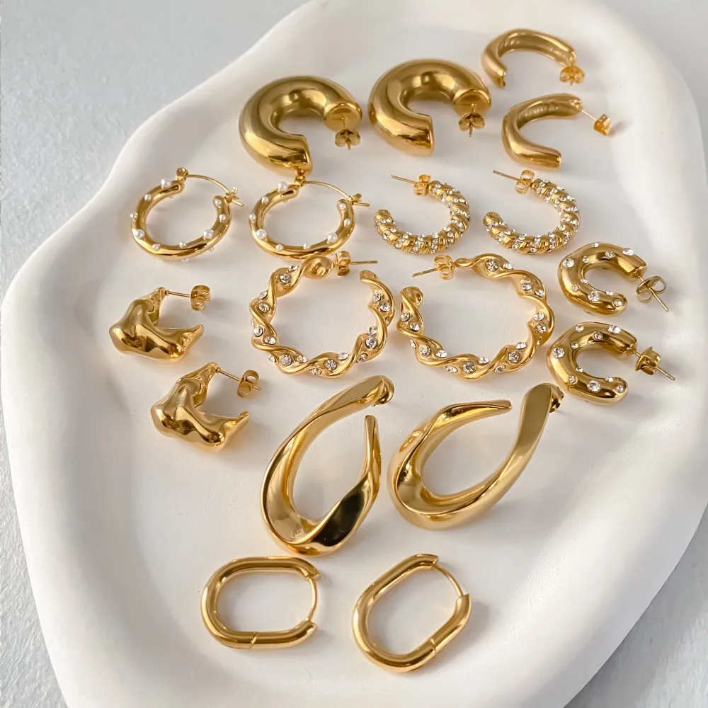 مجموعة eManco من الأقراط المصنوعة من الفولاذ المقاوم للصدأ بتصميم عتيق فاخر وعناصر اللؤلؤ والمجوهرات الأنيقة بالجملة #4