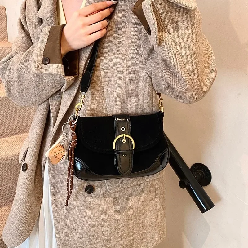 Buckle Sewing Fashion Faux Suede Shoulder Bag Flip Solid Exquisite Crossbody Bag 2024 Hot Sale Bags for Women Bolsas Femininas