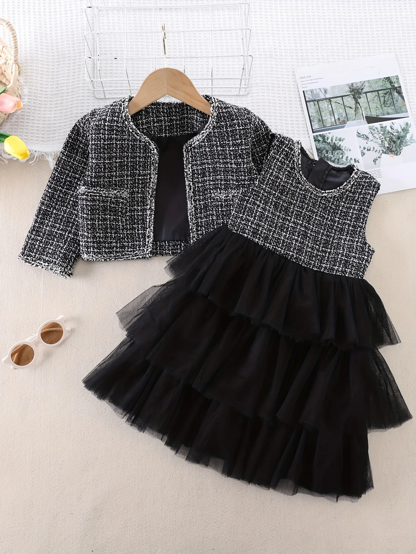 

Kids Clothes Girls Clothes Autumn and Winter New Girl's Small Fragrant Wind Coat and Fluffy Skirt 2-piece Set