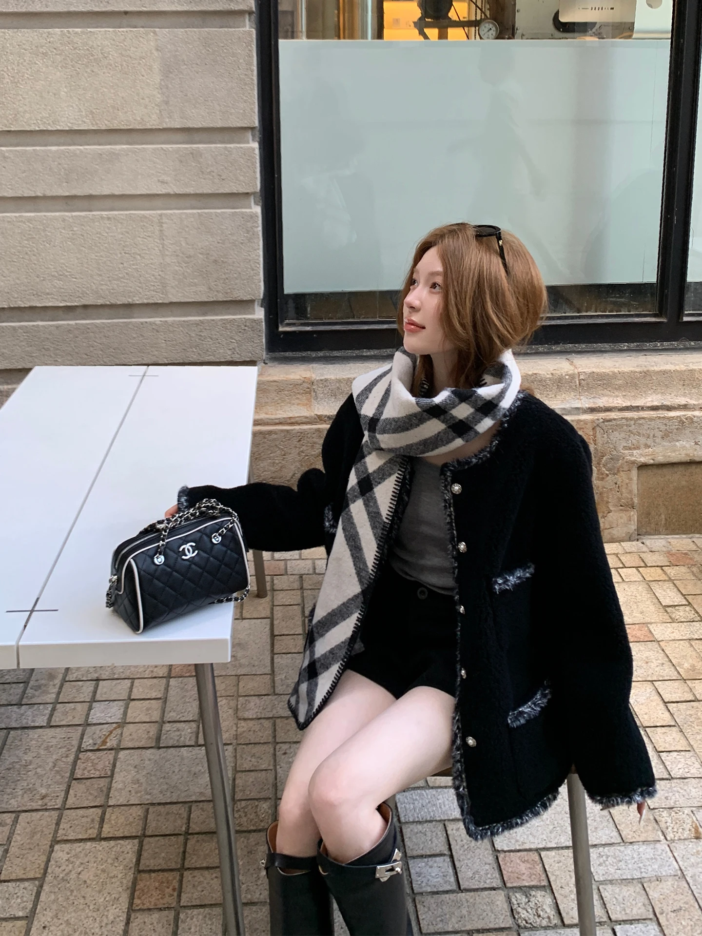 

Женское пальто из овчины Velvet Night Song, новинка 2025 года, модное, теплое, ветрозащитное, из цельной кожи, с длинными рукавами, приталенное