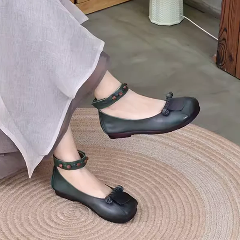 Handmade round Toe Soft Bottom Retro Forest System Women's Shoes Leather Anti-Slip Rubber Sole Casual Fashion Flat Heel Shoes