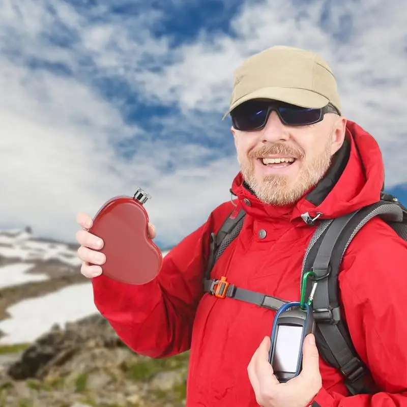 Petaca de acero inoxidable en forma de corazón, olla de vino pequeña gruesa, tapa de Metal de 130ml, botella de vino, frascos para beber, cubierta sellada para