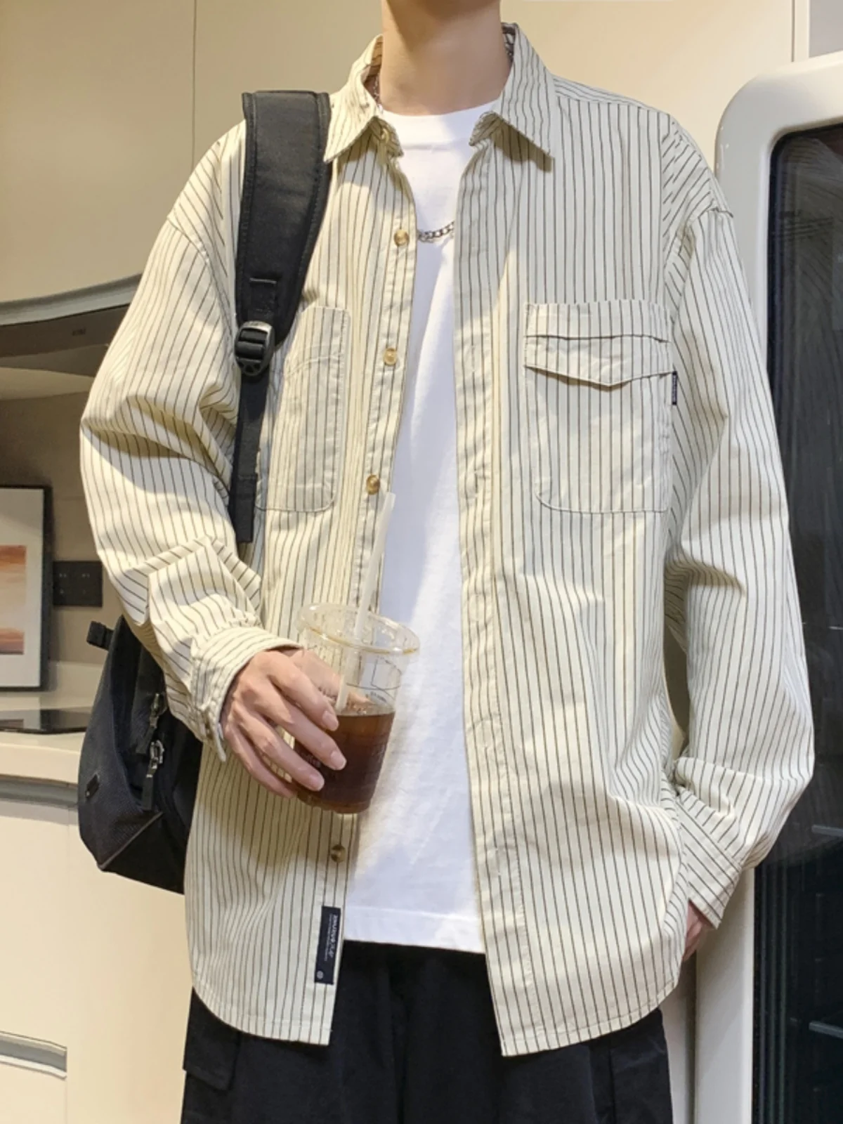 

Модная японская рабочая одежда для мужчин: рубашка с длинным рукавом в полоску, свободного кроя, для студентов, верхняя одежда на весну-осень, универсальная, стильная.