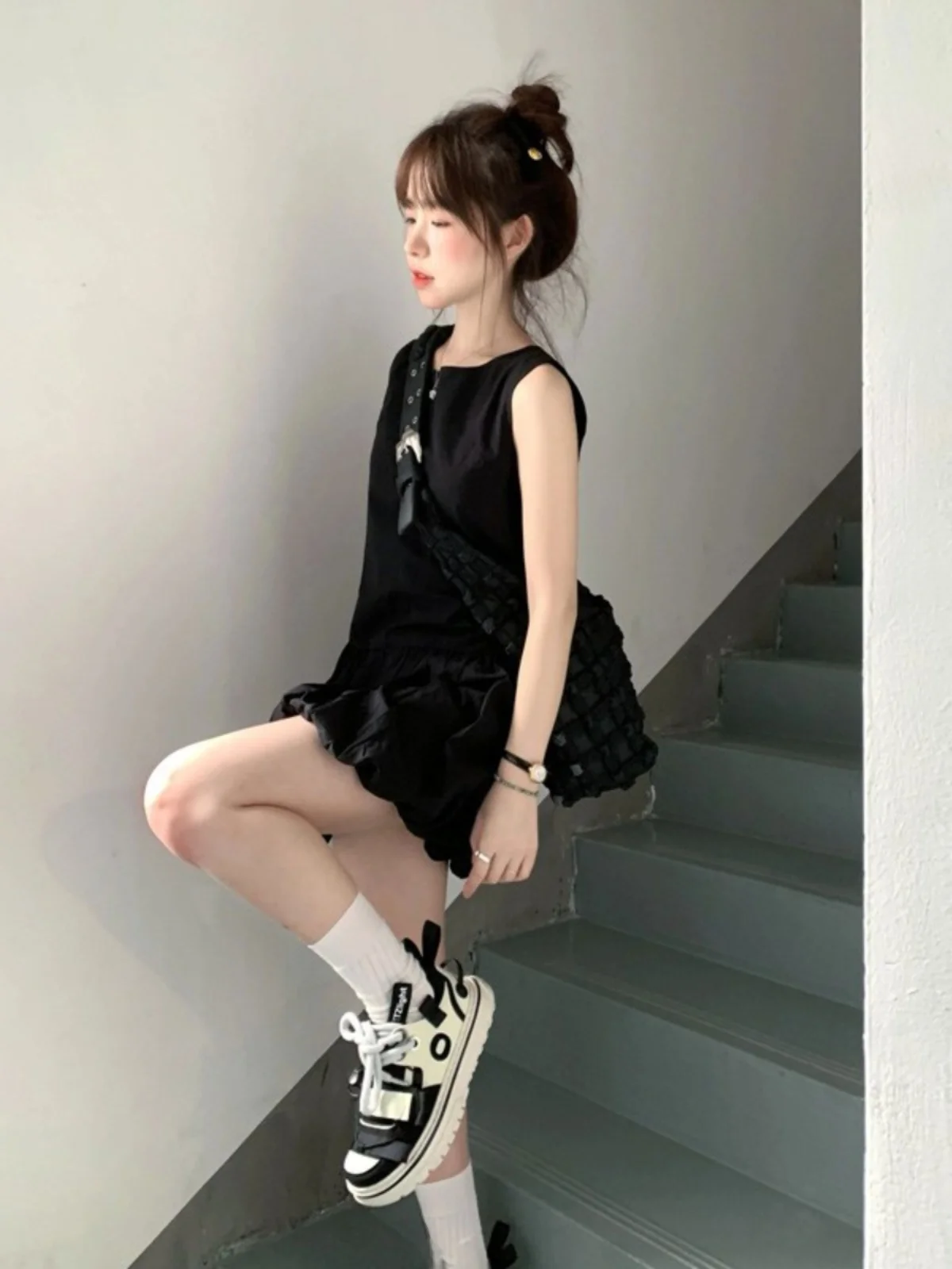 

Новая женская летняя юбка Hebe Sle Svel Vest Flower Bud, облегающая, красивая, А-силуэта, с круглым вырезом